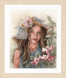 PN-0169325 Набор для вышивания LANARTE "Little girl with hat"