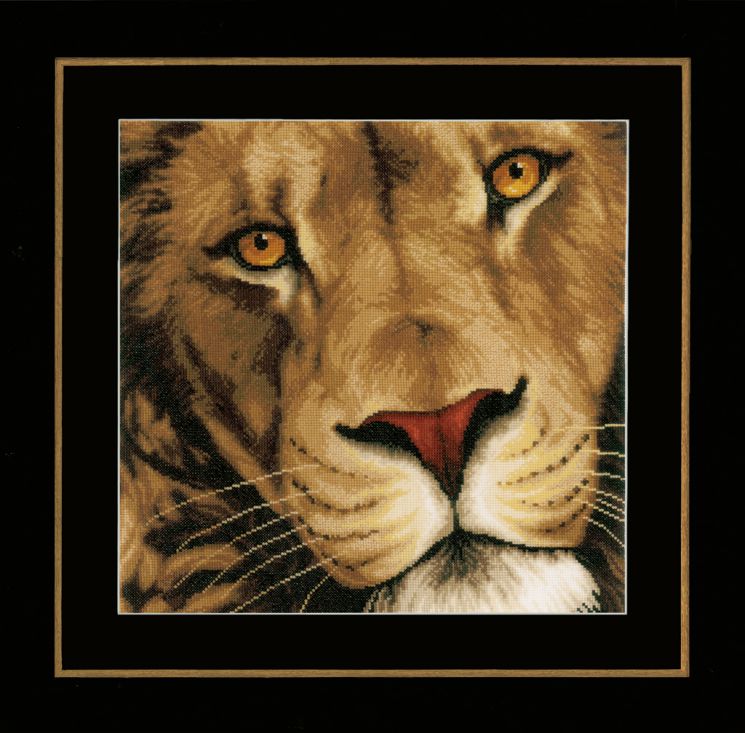 PN-0154979 Набор для вышивания LANARTE "King of animals"